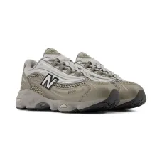 Кроссовки 1000 Bungee