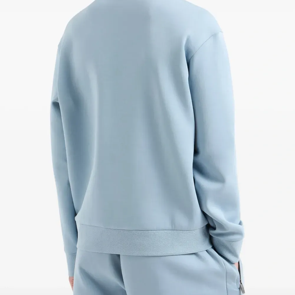 Толстовка с вышитым логотипом