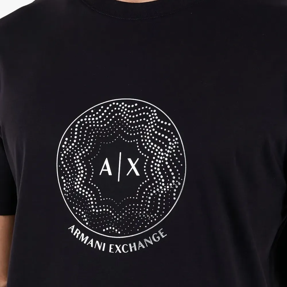 Футболка с логотипом