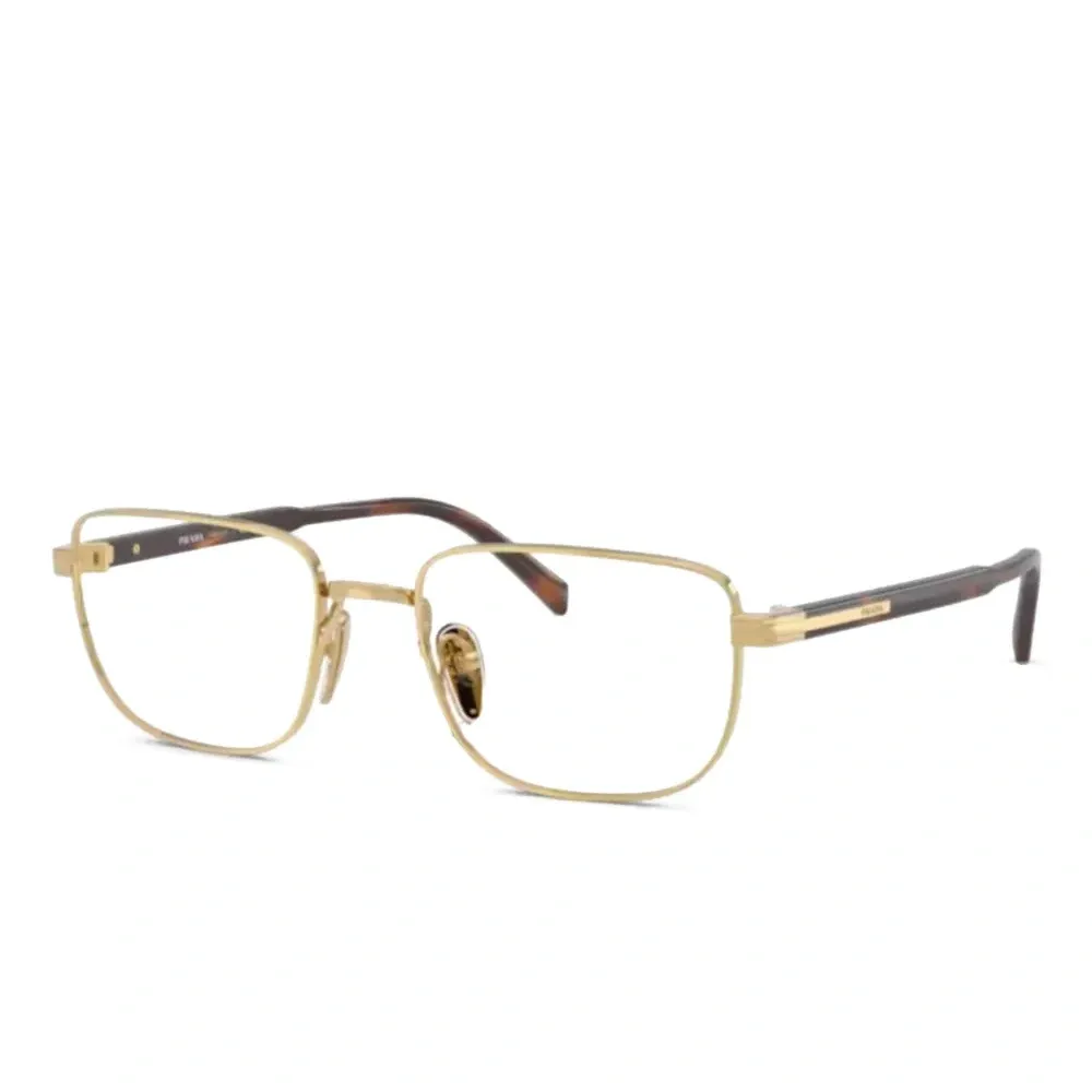 Очки в прямоугольной оправе