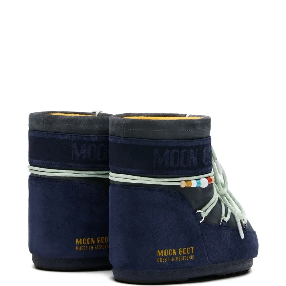 Ботинки из коллаборации с Guest In Residence