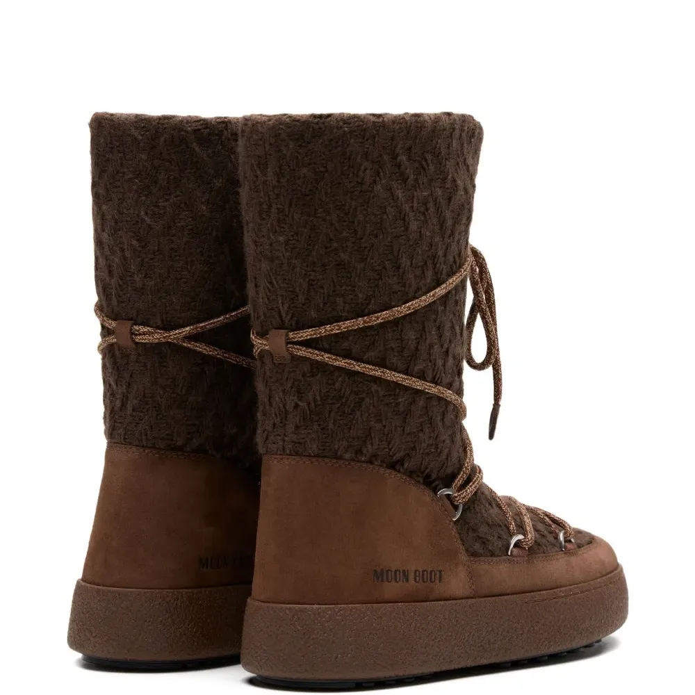 Ботинки на шнуровке Ботинки на шнуровке