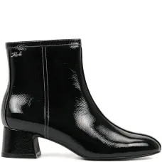 Лакированные ботинки