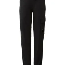 Спортивные штаны с накладными карманами