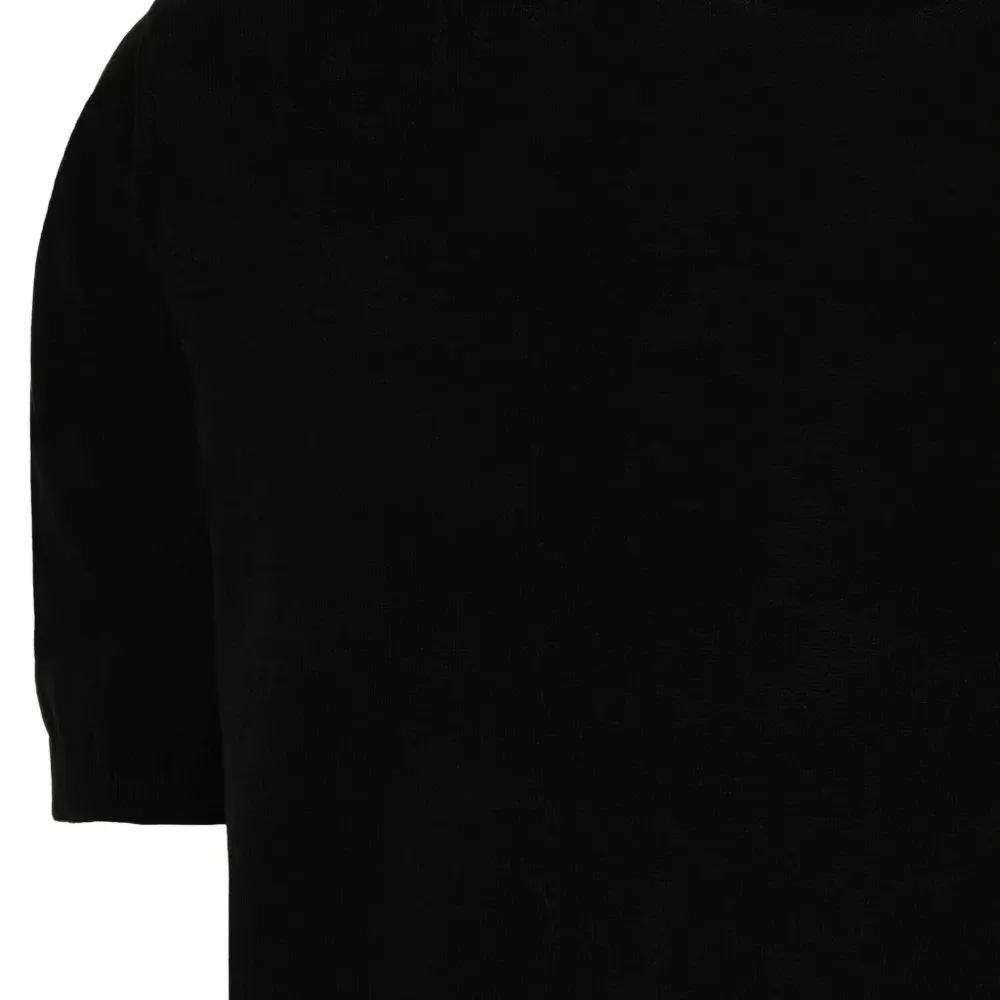 Футболка с круглым вырезом