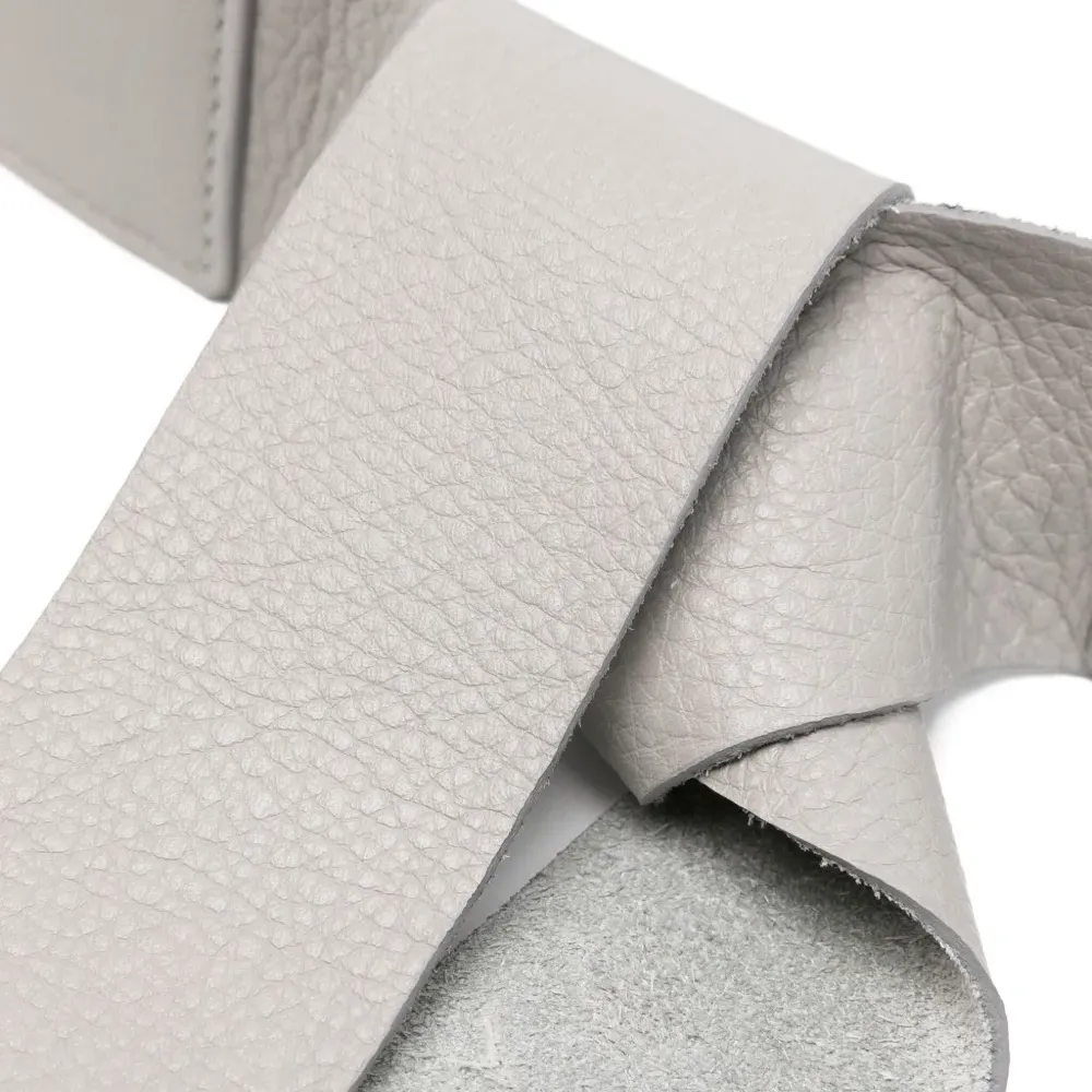 Кожаный ремень