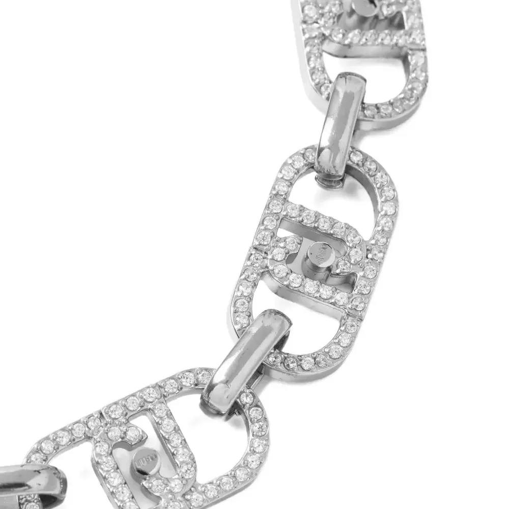 Ожерелье с украшением в виде логотипа