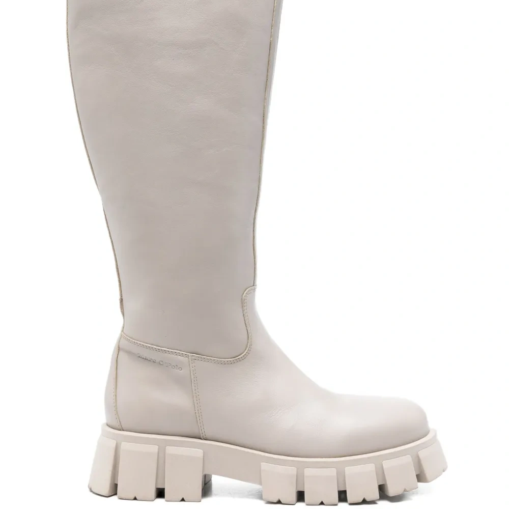 Сапоги с закругленным носком