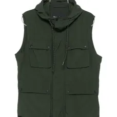 Жилет с капюшоном и множеством карманов Жилет с капюшоном и множеством карманов