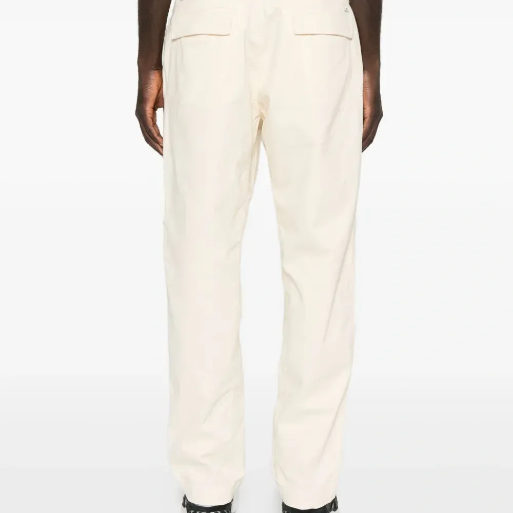 Брюки с карманами Брюки с карманами