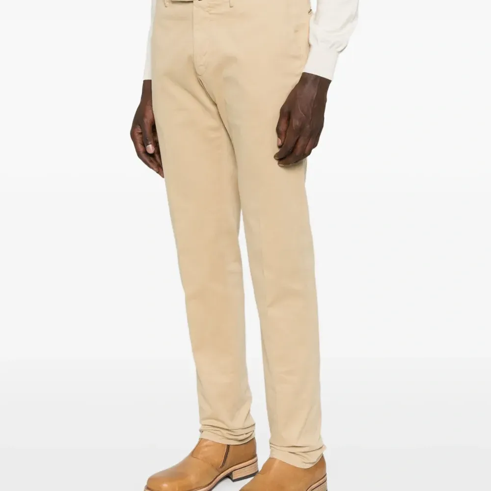 Брюки с карманами