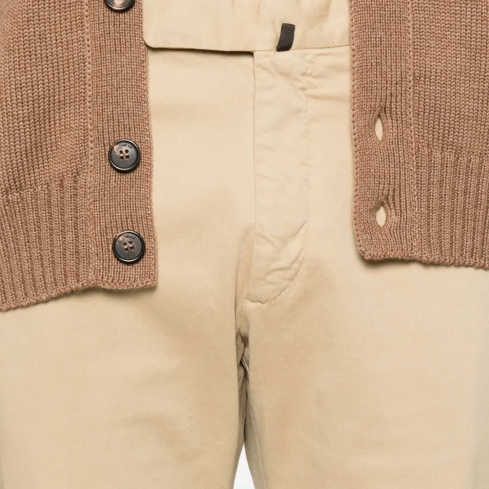 Брюки с карманами