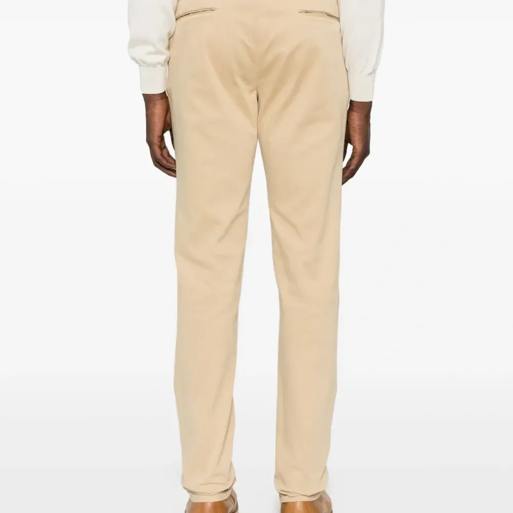 Брюки с карманами