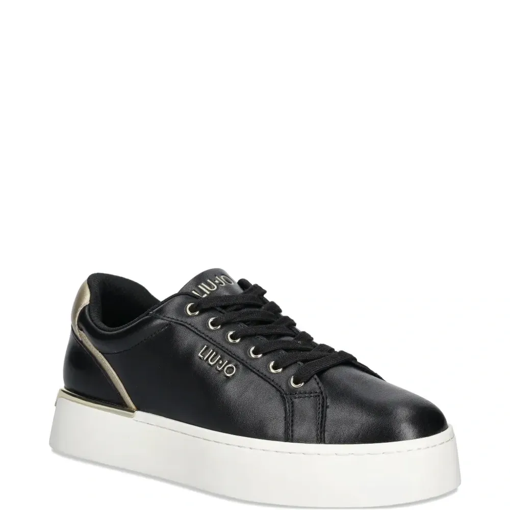 Кроссовки на платформе