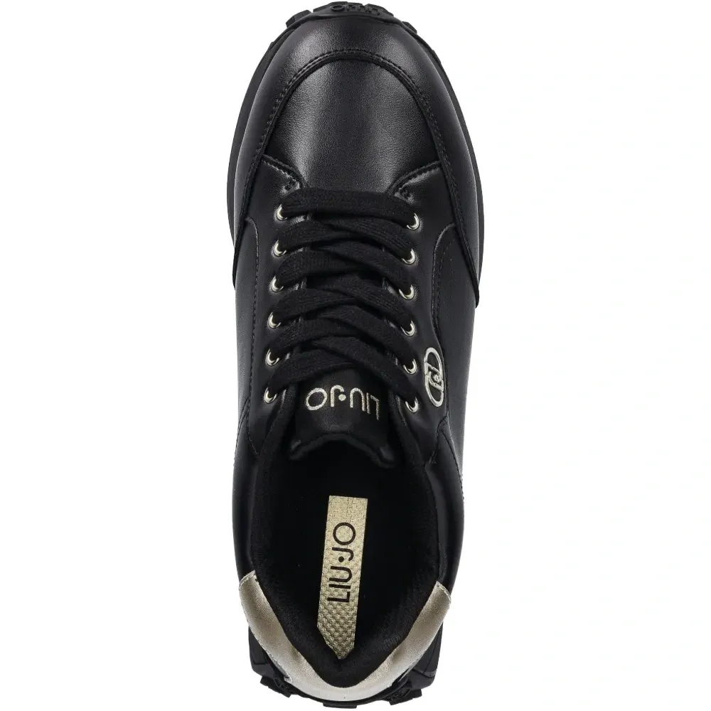 Кроссовки с логотипом