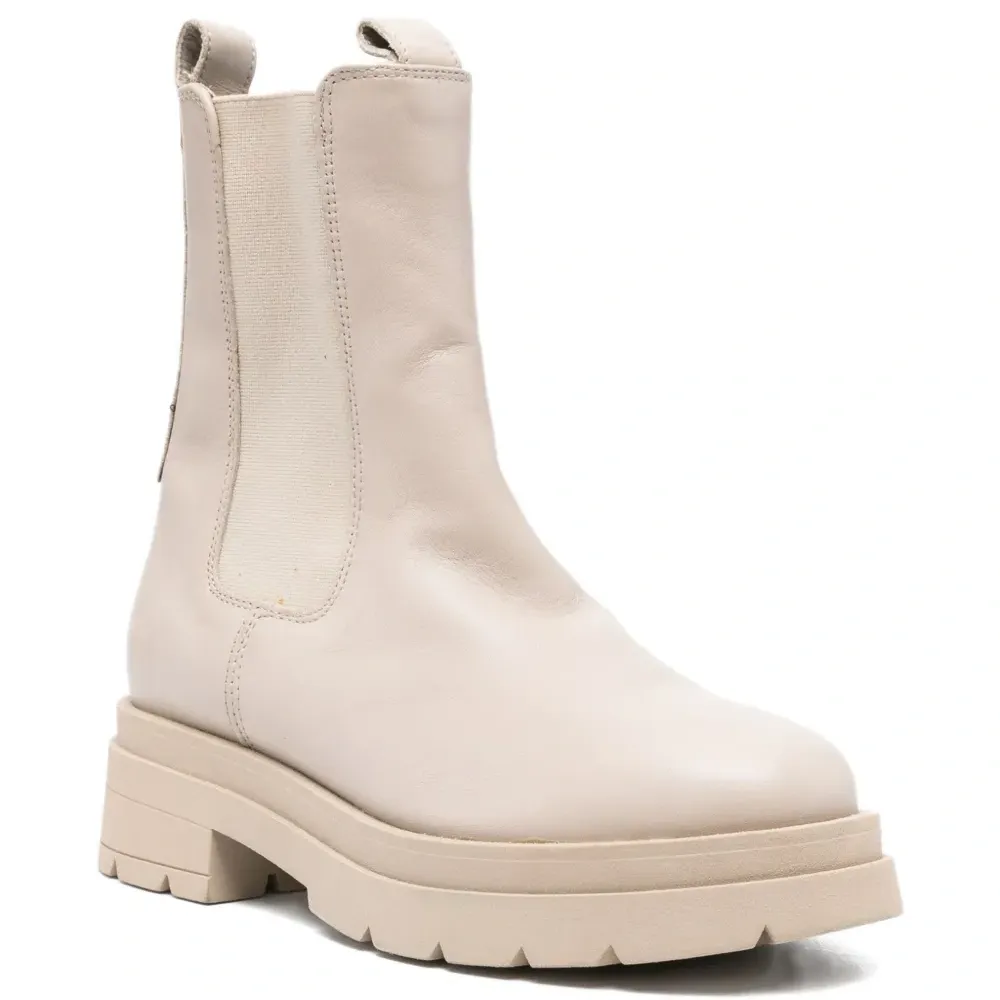 Ботинки челси с эластичными вставками Ботинки челси с эластичными вставками