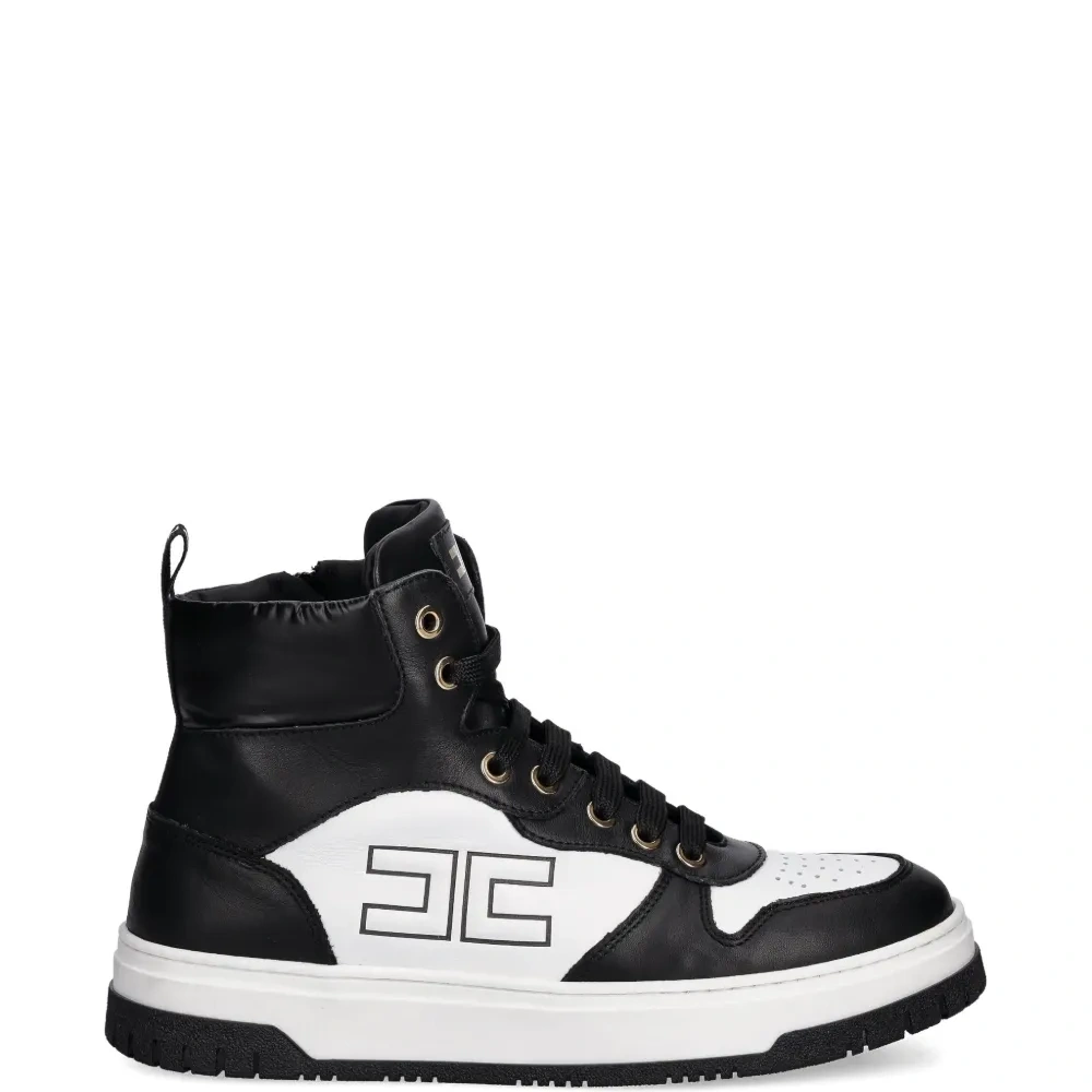 Кожаные кроссовки