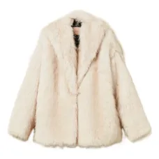 Шуба из искусственного меха с капюшоном