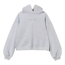 Худи с вышитым логотипом Худи с вышитым логотипом