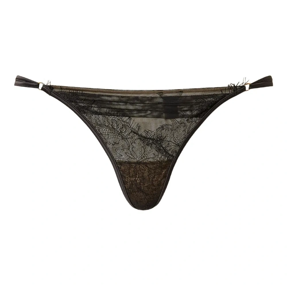 Трусы-стринги с кружевом
