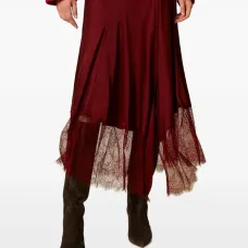 Атласная юбка миди с кружевом Атласная юбка миди с кружевом