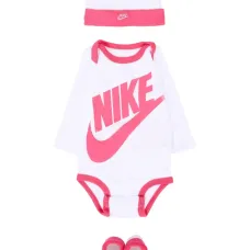 Комплект из комбинезона и шапки с логотипом