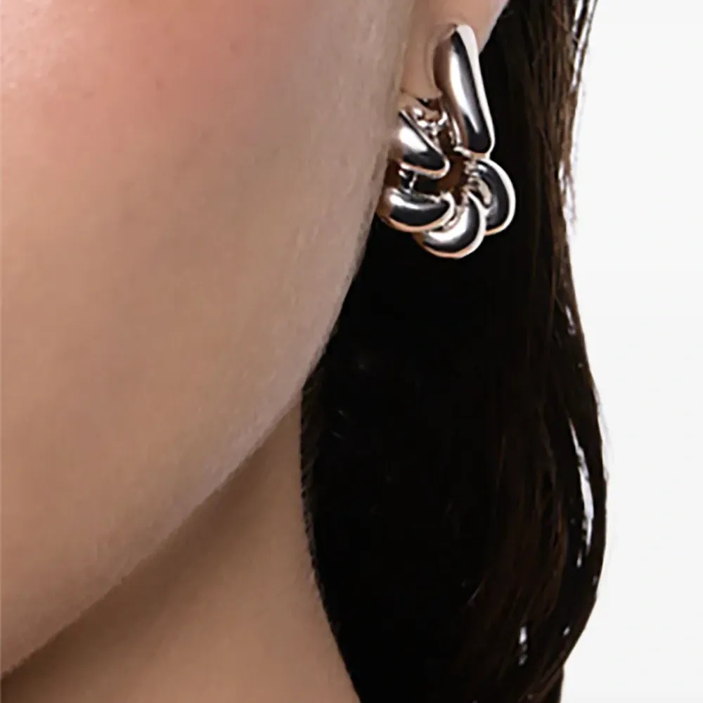 Серьги Coil Inverted