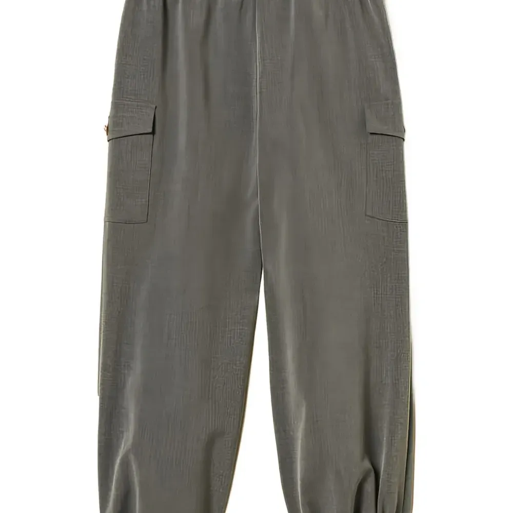 Карго-брюки с эластичными манжетами Карго-брюки с эластичными манжетами