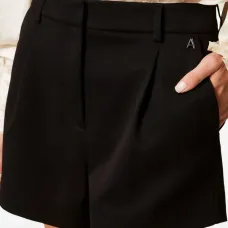 Шорты со складками