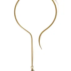 Колье асимметричного кроя