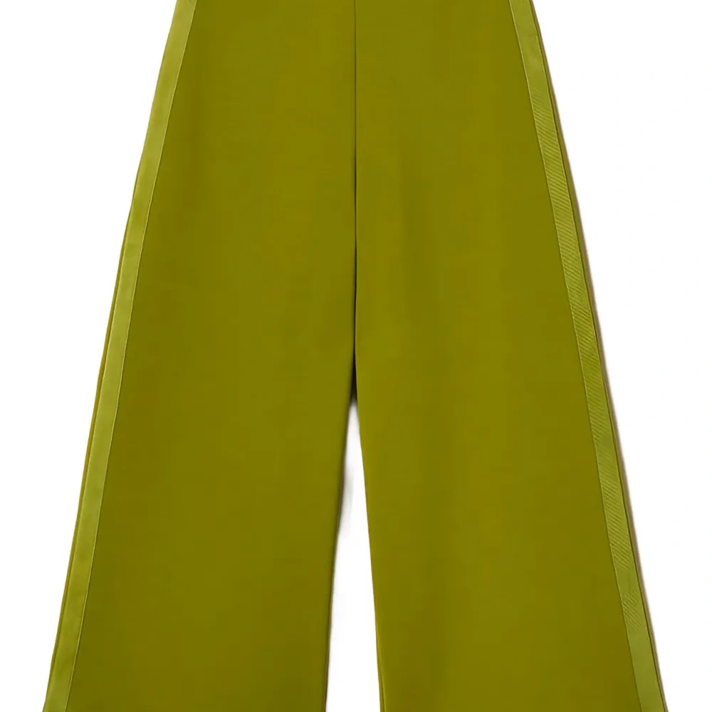 Палаццо брюки с боковыми лампасами