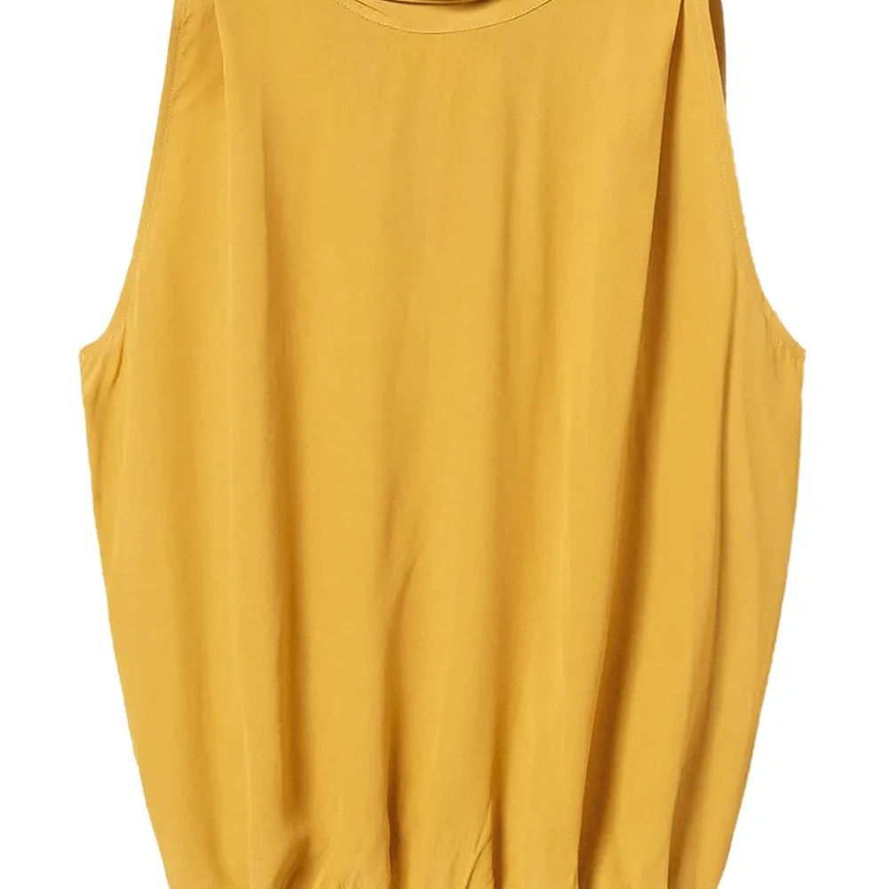 Топ с высоким воротником и завязками Топ с высоким воротником и завязками