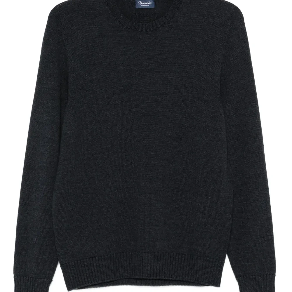 Шерстяной свитер с круглым вырезом