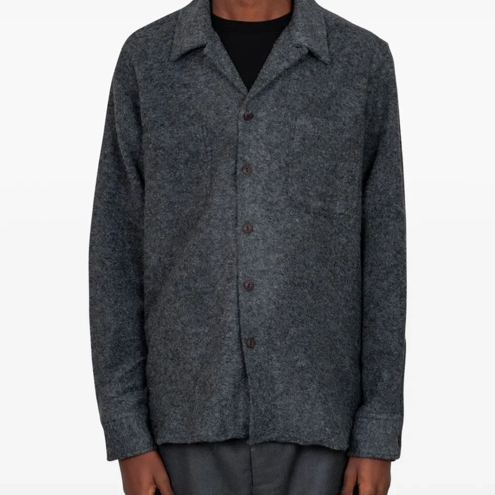 Рубашка на пуговицах