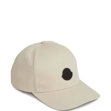 Бейсболка с нашивкой-логотипом