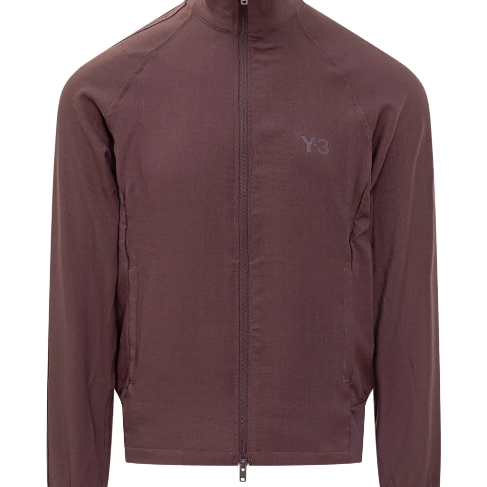 Спортивная толстовка с логотипом