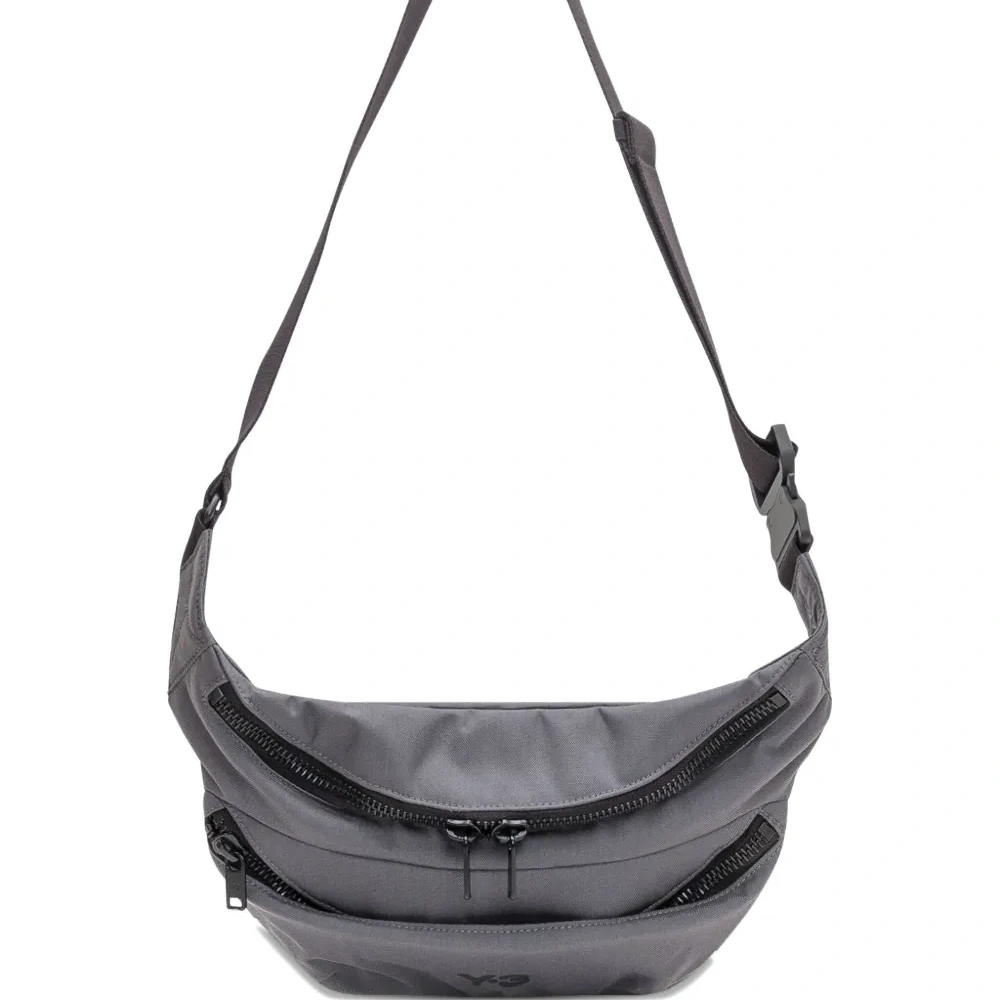 Поясная сумка на молнии