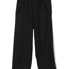 Спортивные брюки с полосками