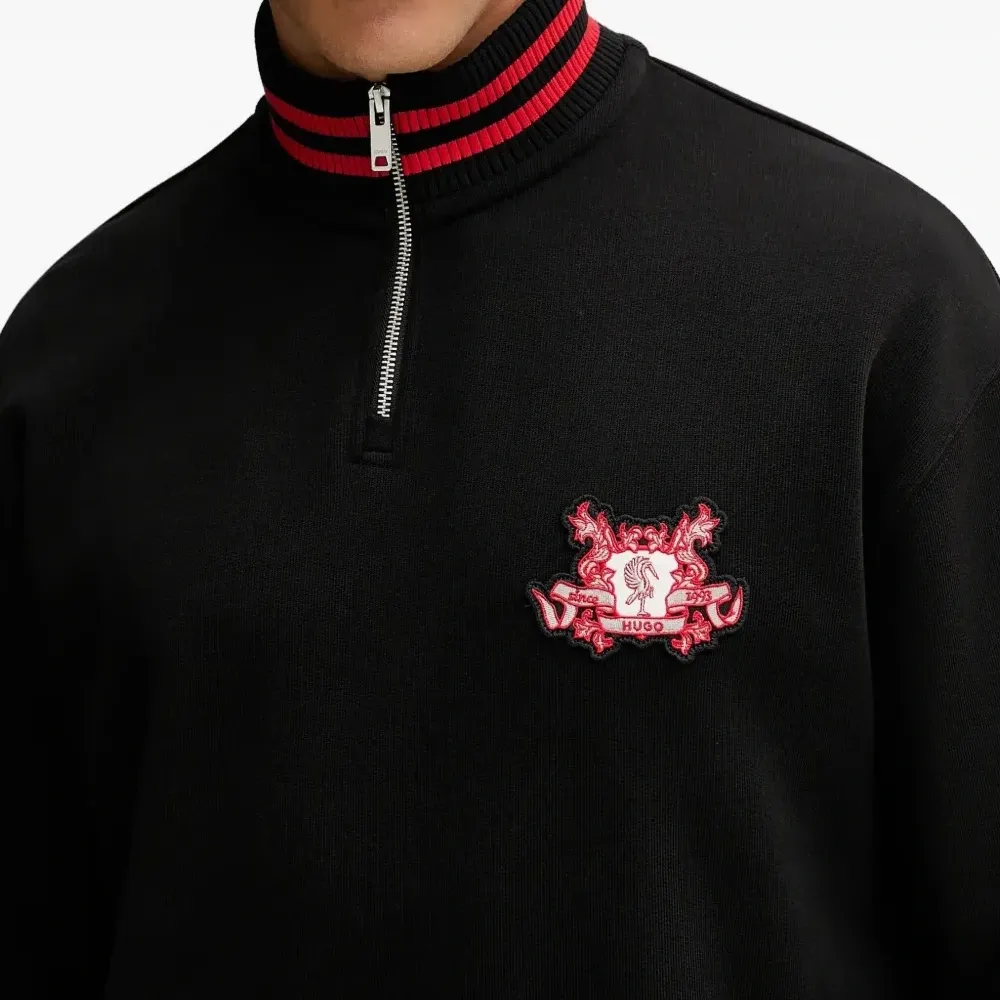 Толстовка с воротником на молнии и вышивкой