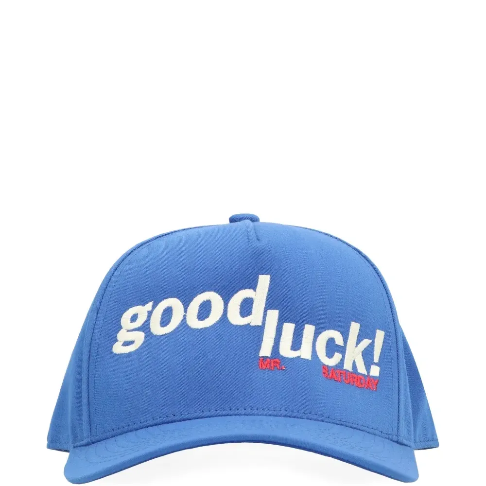 Бейсболка с вышивкой