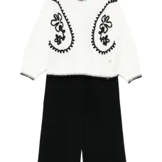 Комплект из брюк и топа с вышивкой