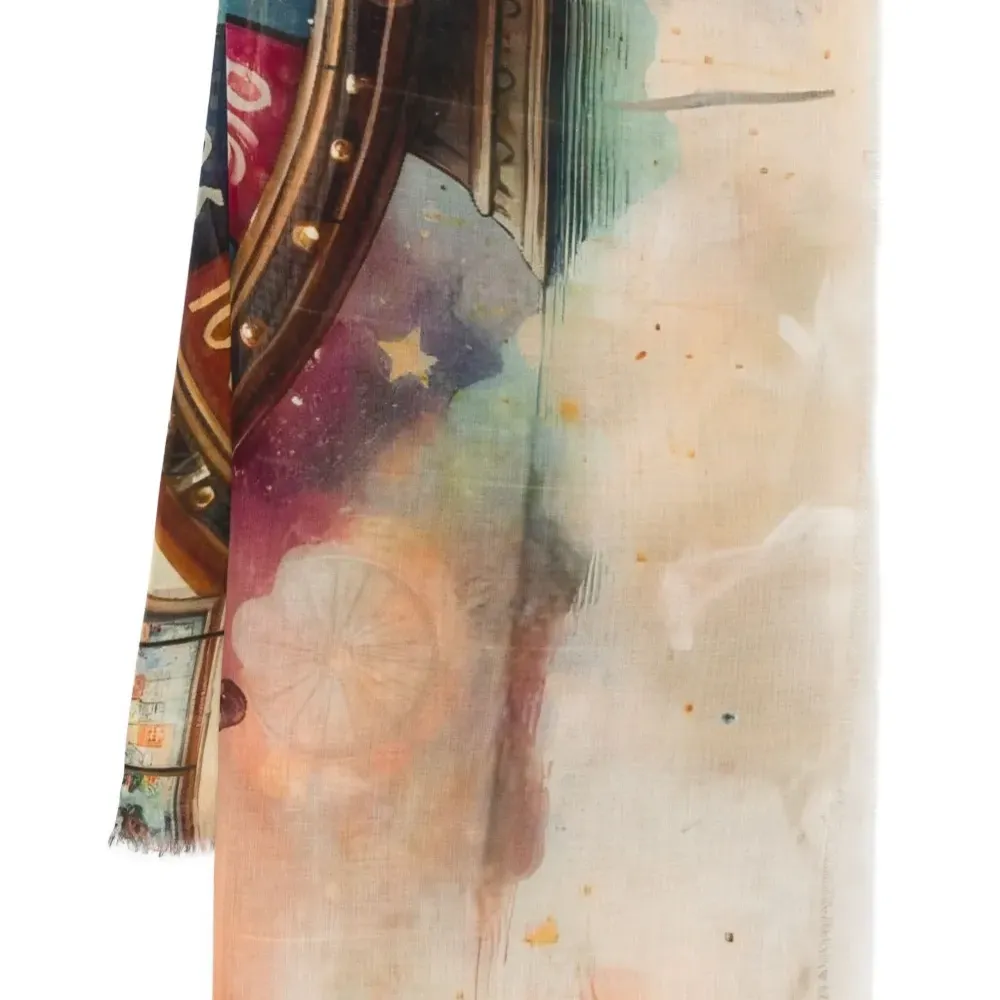 Шарф с графичным принтом