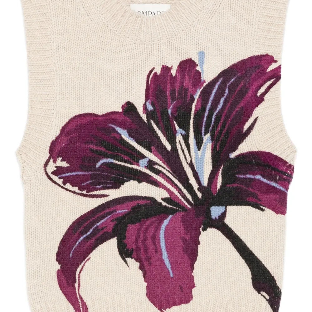 Жилет с цветочным узором