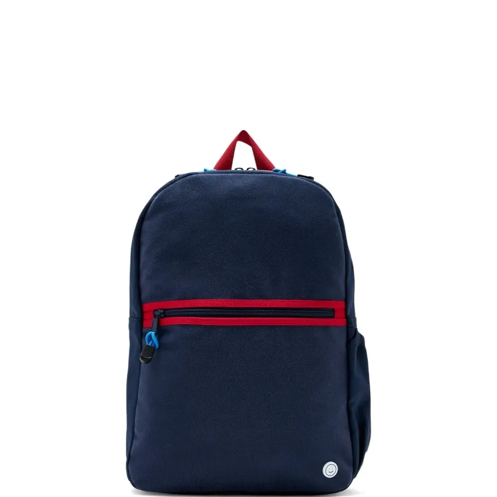 Рюкзак с контрастной отделкой