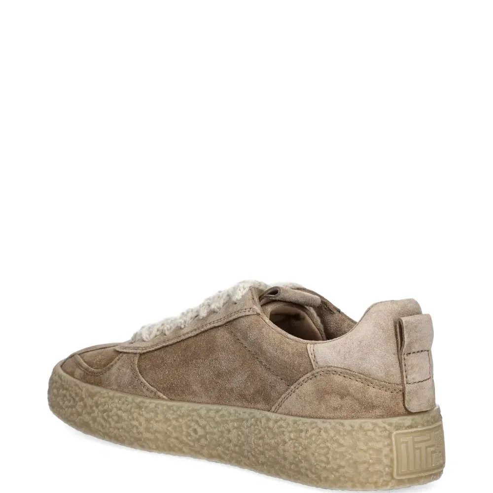 Кроссовки Pit