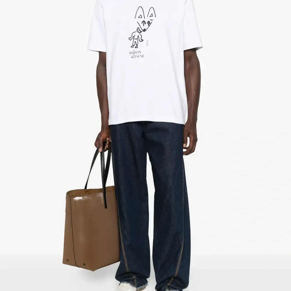 Футболка с принтом