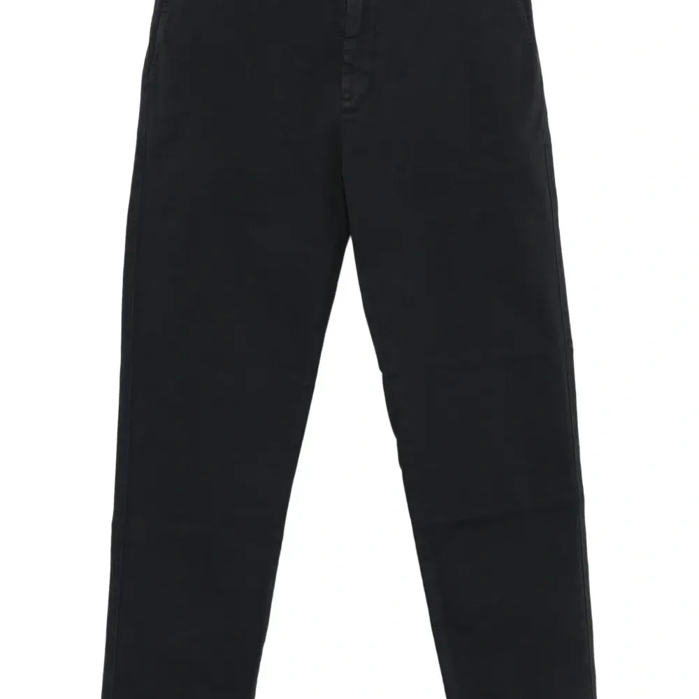 Брюки на пуговицах