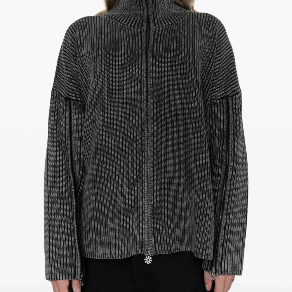 Кардиган с молниями