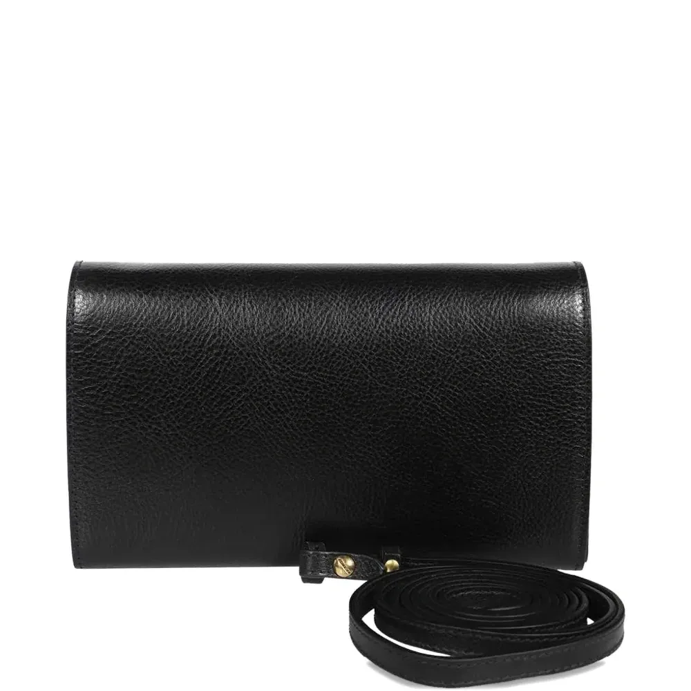 Клатч с клапаном на кнопке