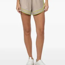 Шорты с контрастным кантом